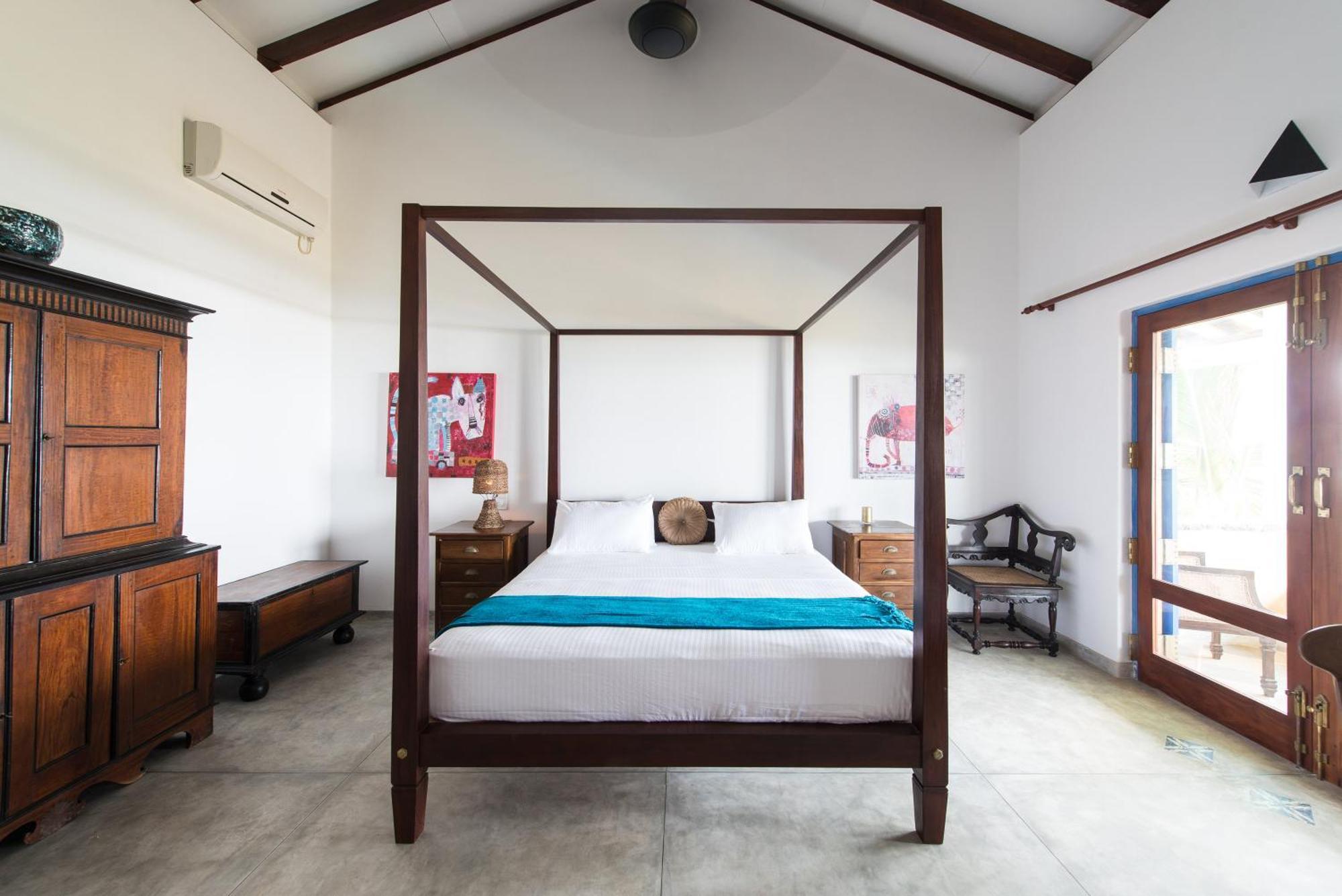 Villa Atulya At Ocean'S Edge Mirissa Bagian luar foto
