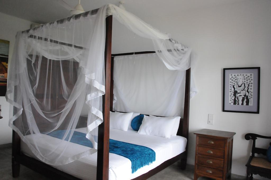 Villa Atulya At Ocean'S Edge Mirissa Ruang foto